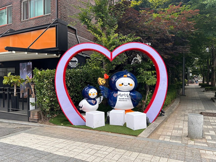 지역경제상권과-구미동 까치마을 특화거리 까리단길 모습(3).jpg