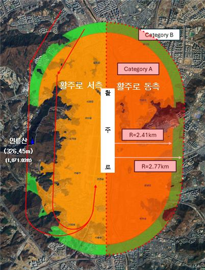건축과-선회접근경로를 활주로 동측에서 서측(청계산)으로 변경한 안을 설명한 사진.jpg