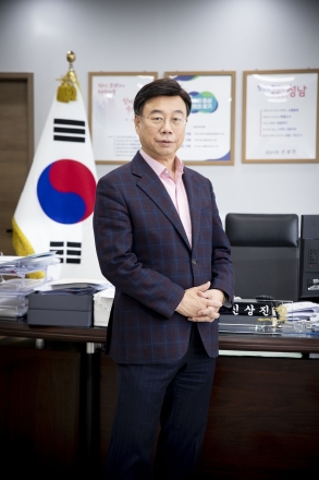 신상진 성남시장, 성남시의료원 대학병원 위탁운영 신속 승인 재촉구